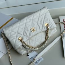 Chanel Shopping Bags